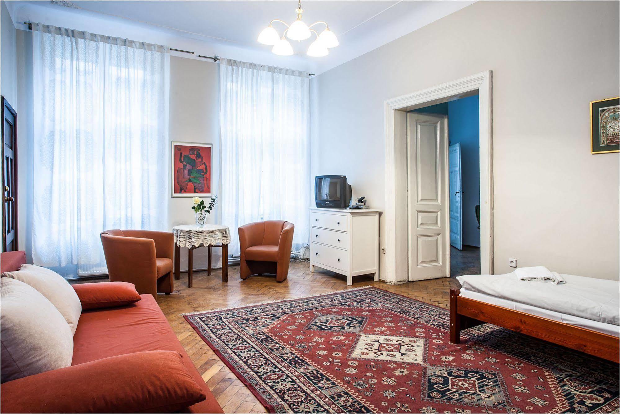 Apartamenty Muzyczny Краків Екстер'єр фото