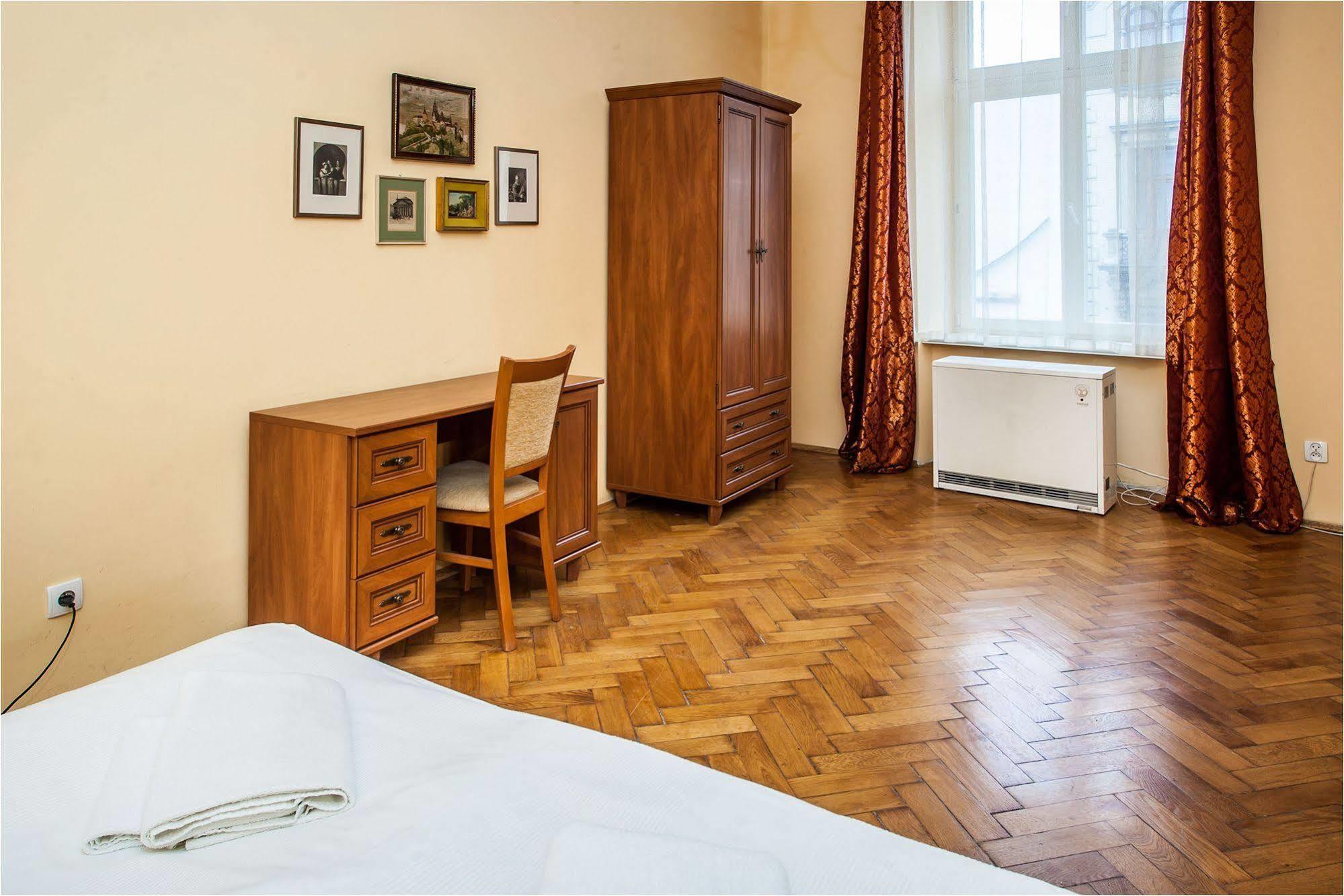 Apartamenty Muzyczny Краків Екстер'єр фото